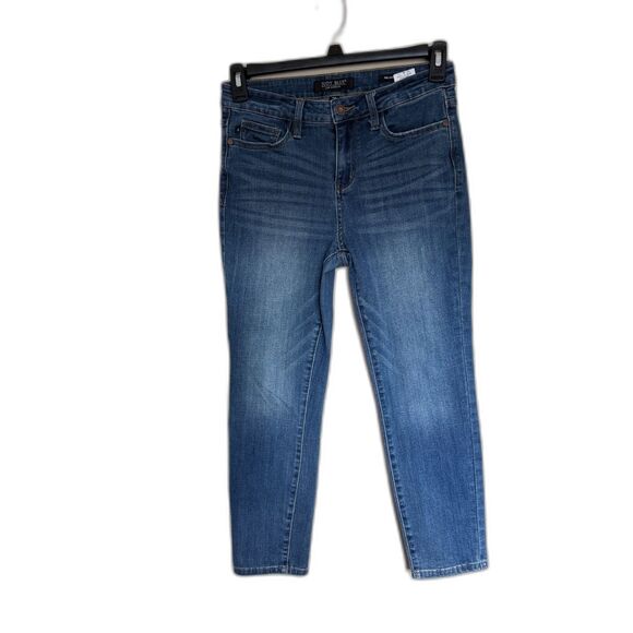 Judy Blue Denim - Judy Blue Relaxed Fit Mid Rise Distressed Jeans JB82102 DK Size 29